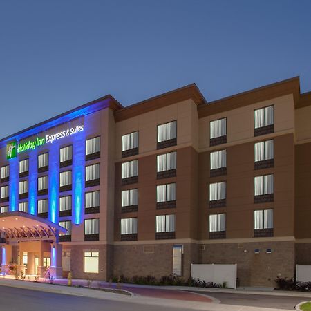 Holiday Inn Express & Suites Ottawa East-Orleans By Ihg Buitenkant foto