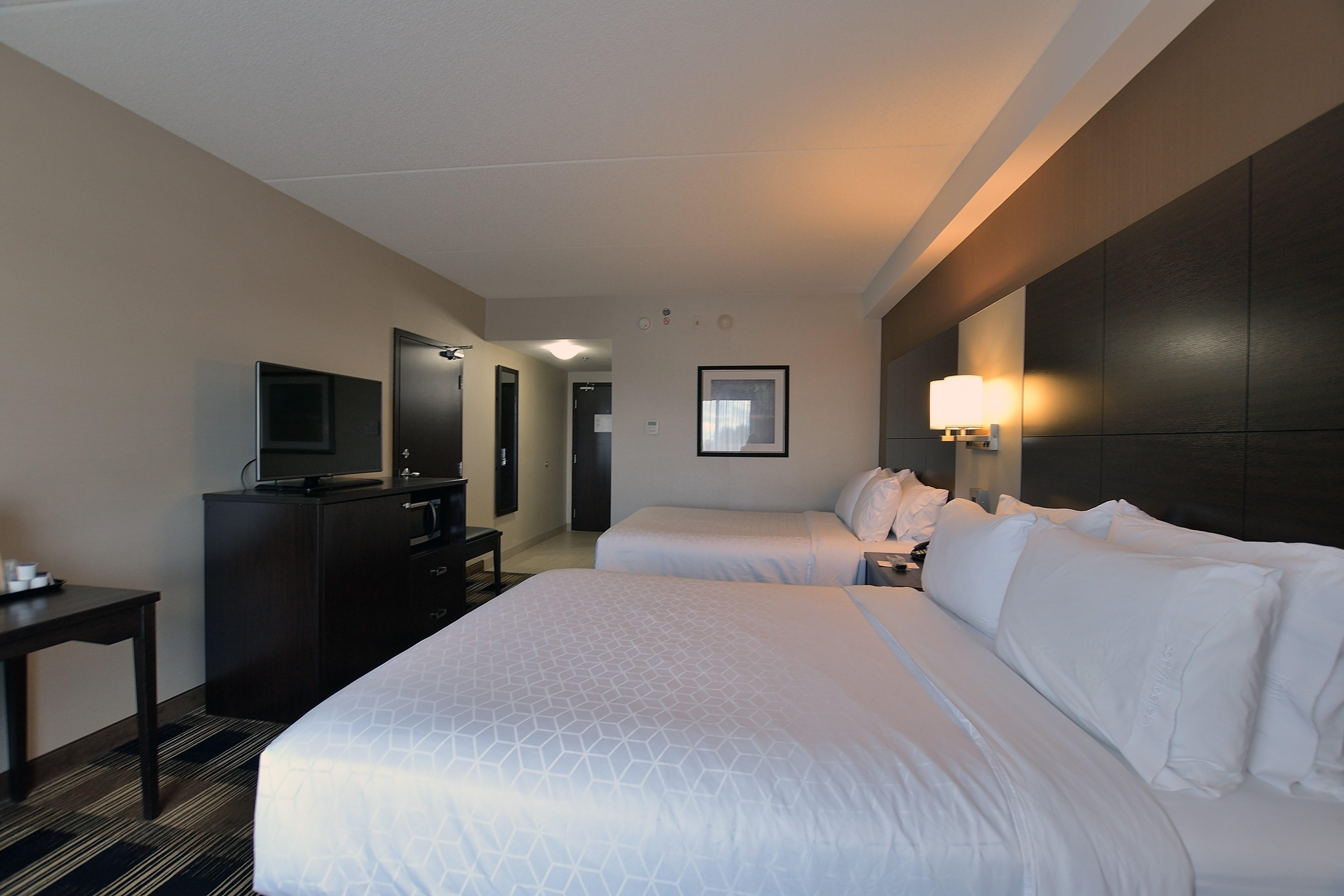 Holiday Inn Express & Suites Ottawa East-Orleans By Ihg Buitenkant foto