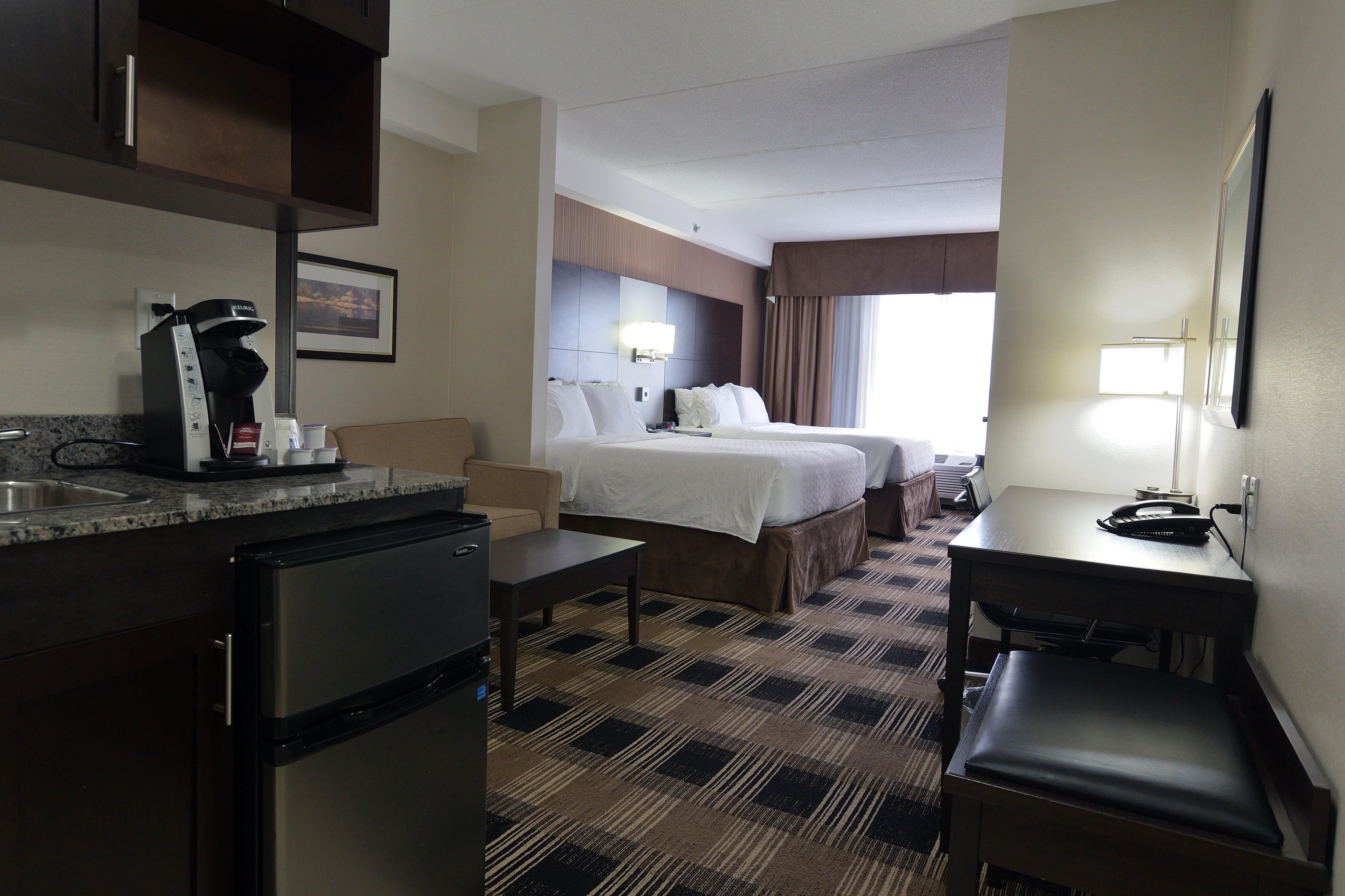 Holiday Inn Express & Suites Ottawa East-Orleans By Ihg Buitenkant foto