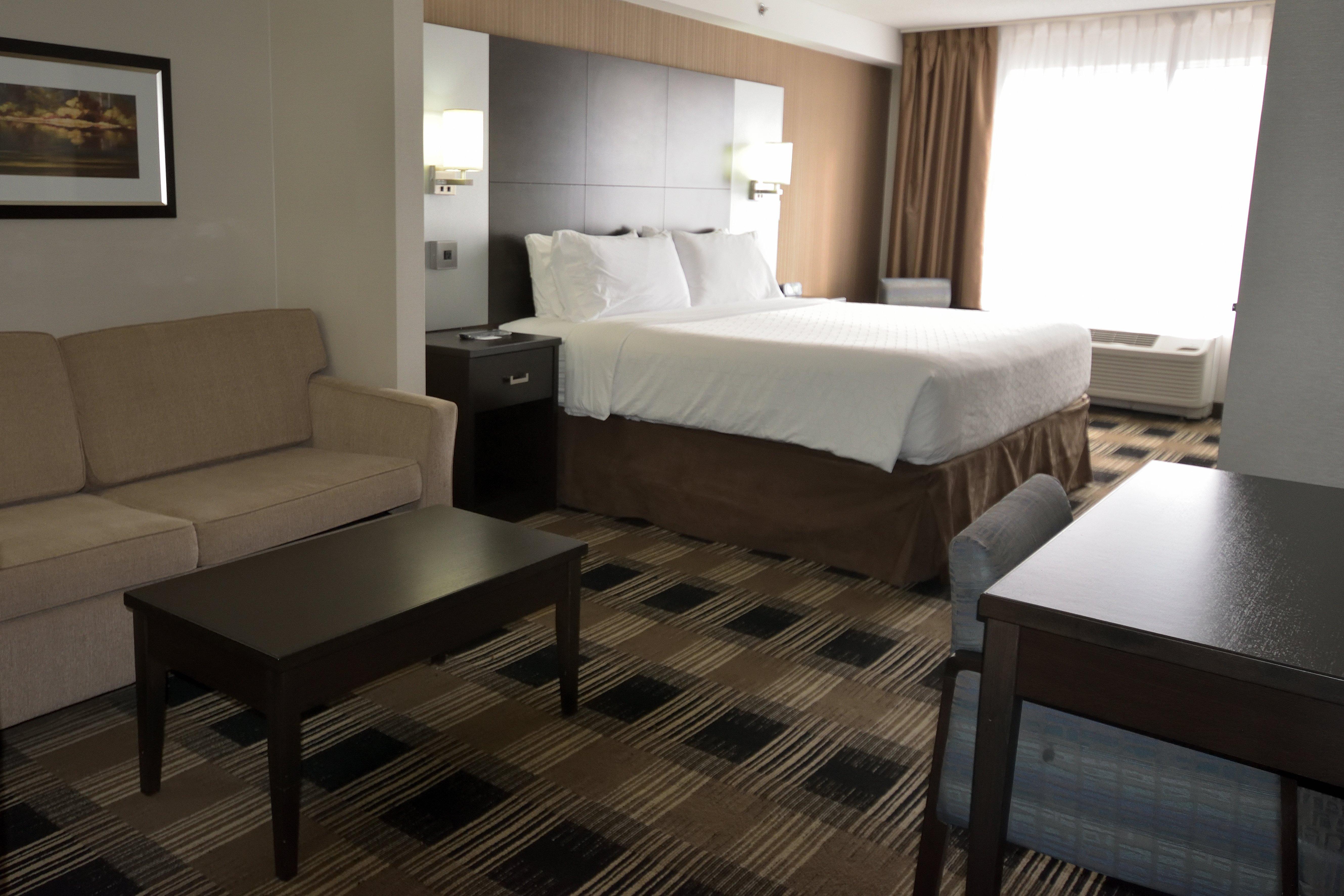 Holiday Inn Express & Suites Ottawa East-Orleans By Ihg Buitenkant foto