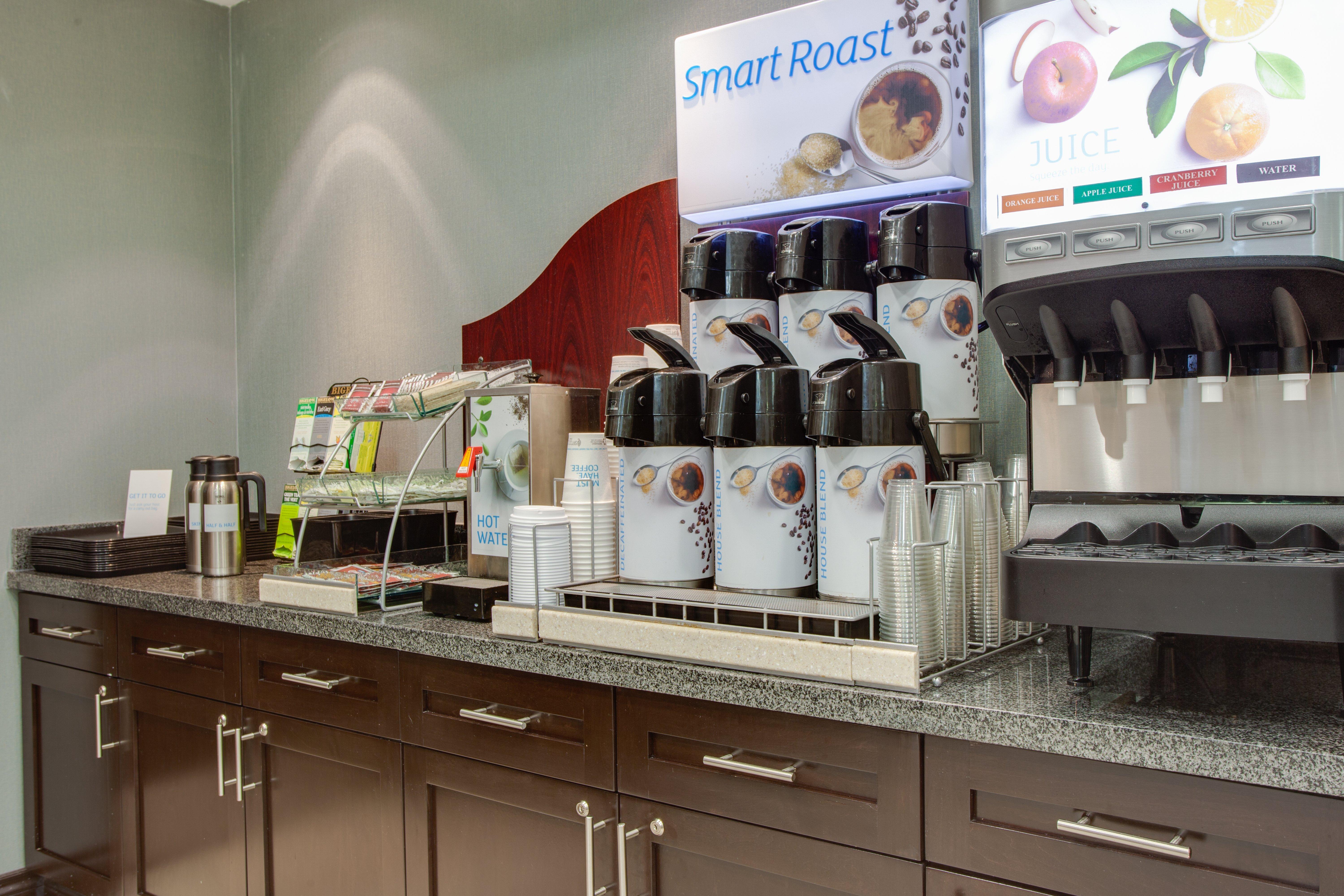 Holiday Inn Express & Suites Ottawa East-Orleans By Ihg Buitenkant foto