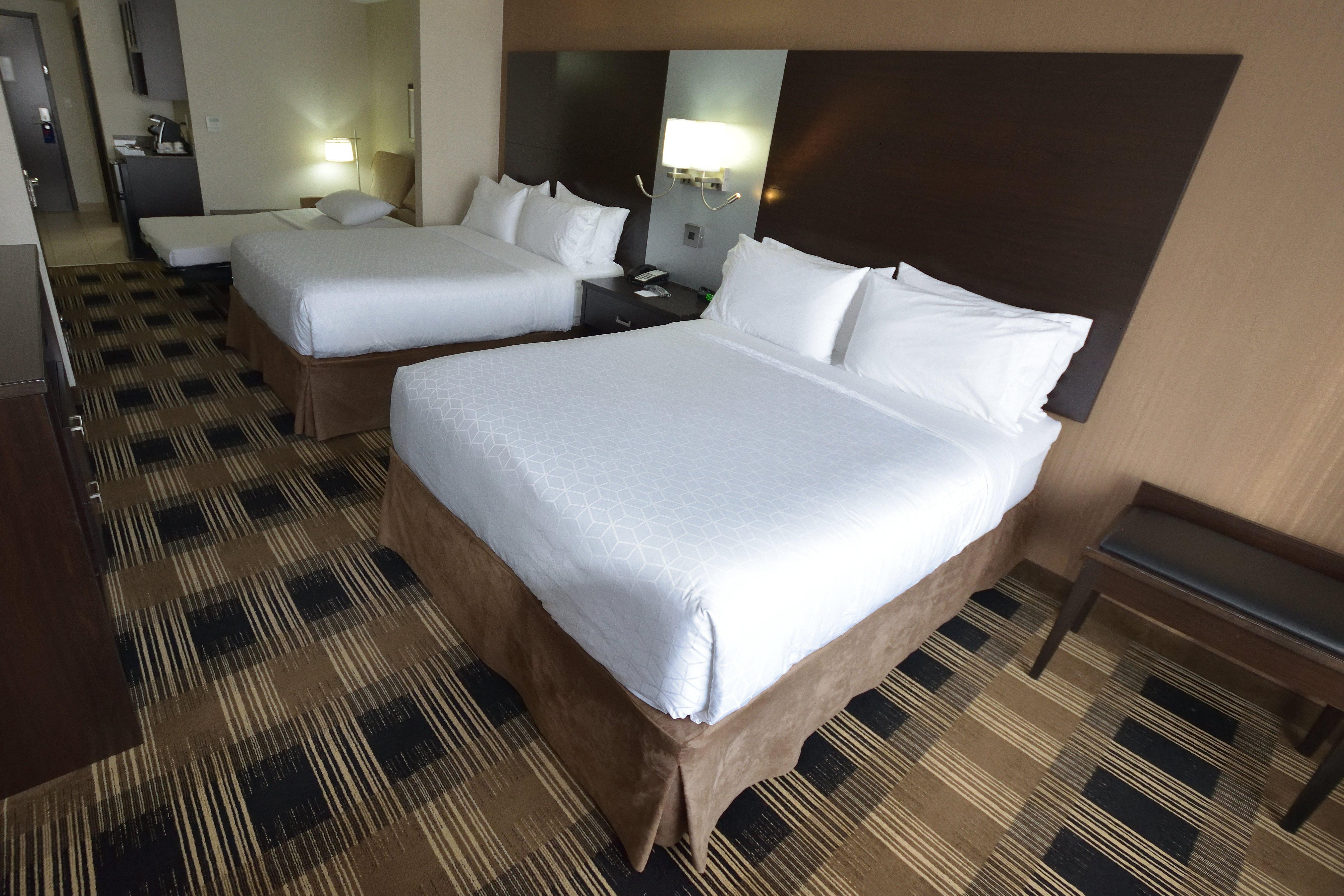Holiday Inn Express & Suites Ottawa East-Orleans By Ihg Buitenkant foto