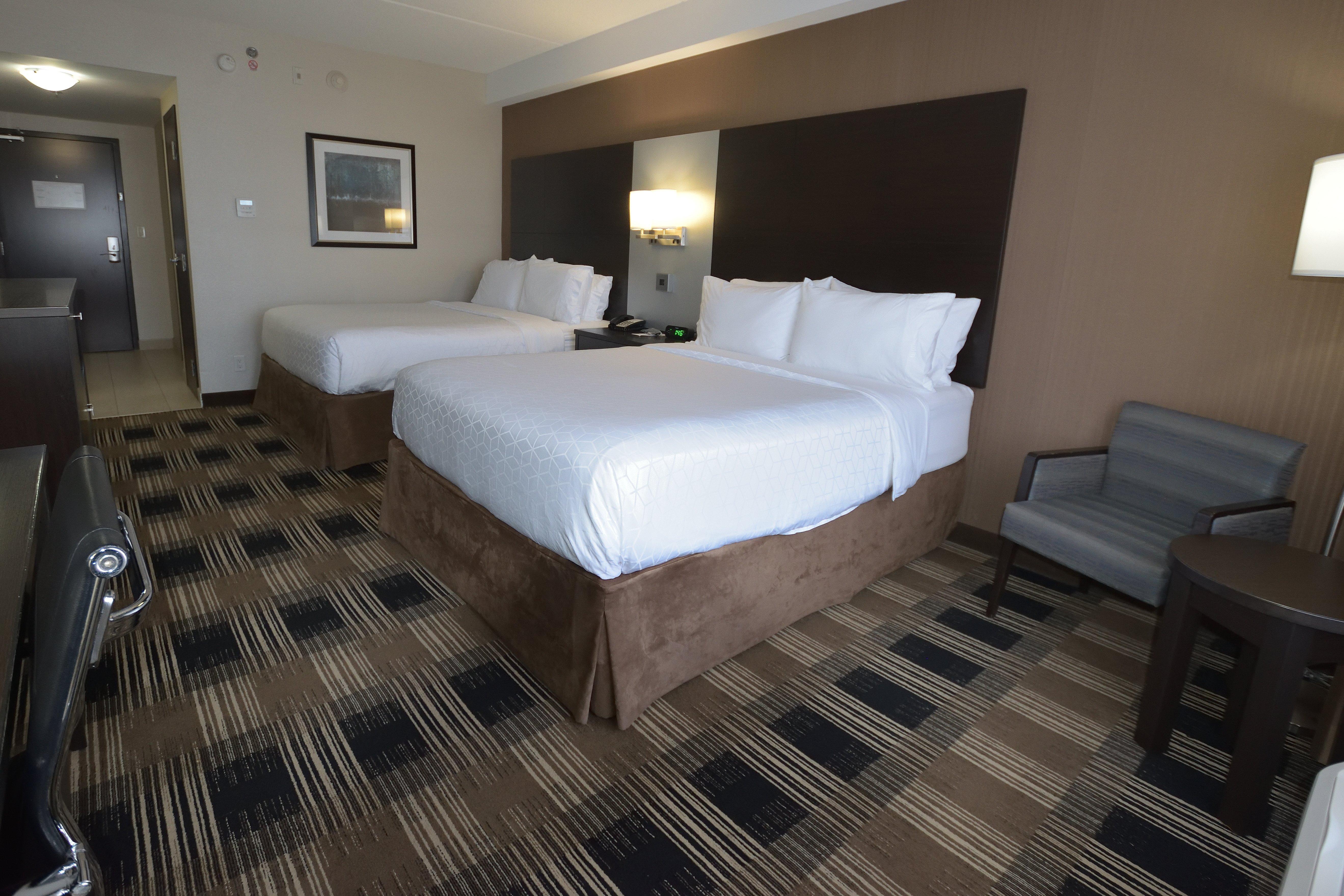 Holiday Inn Express & Suites Ottawa East-Orleans By Ihg Buitenkant foto