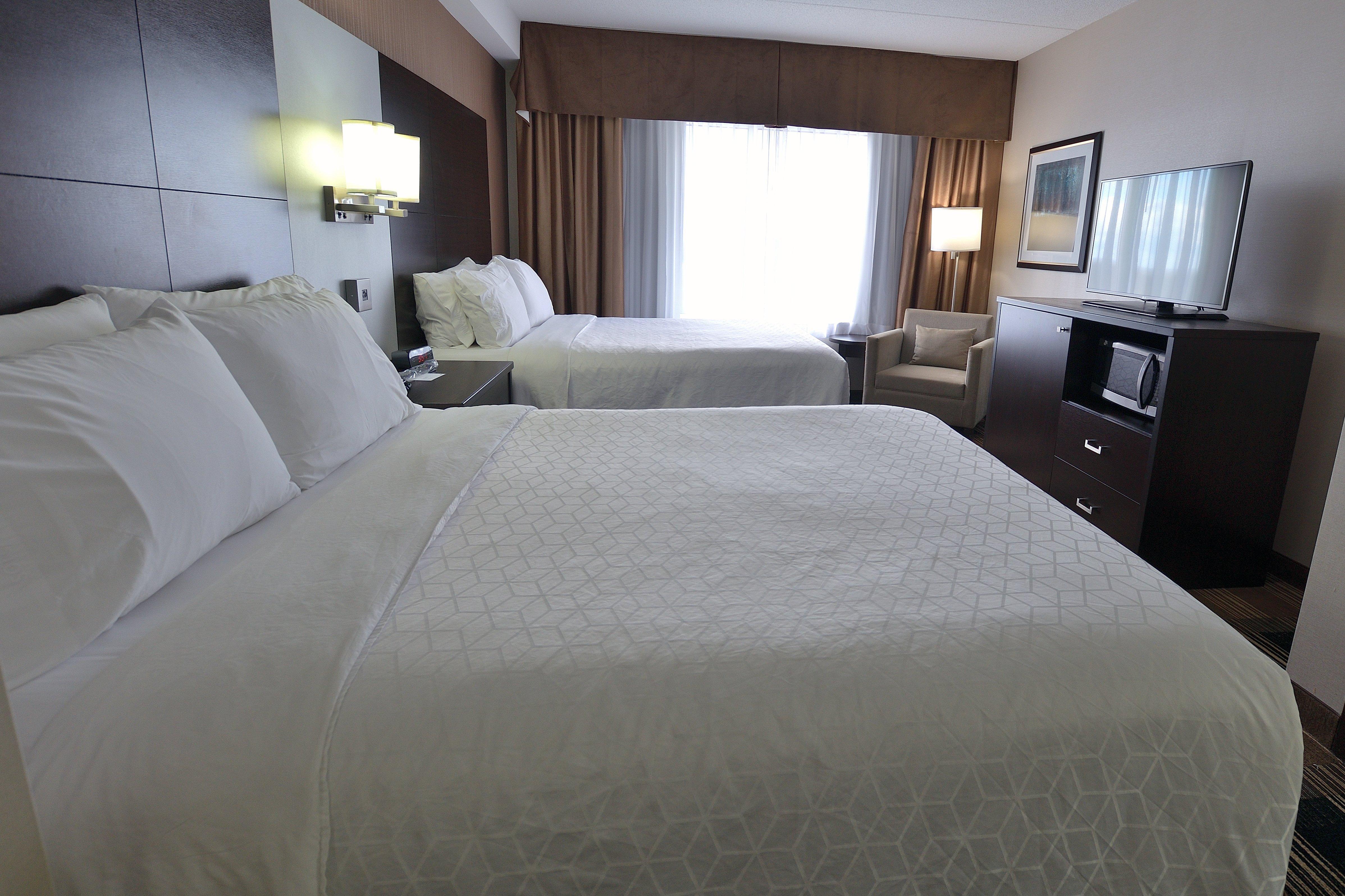 Holiday Inn Express & Suites Ottawa East-Orleans By Ihg Buitenkant foto