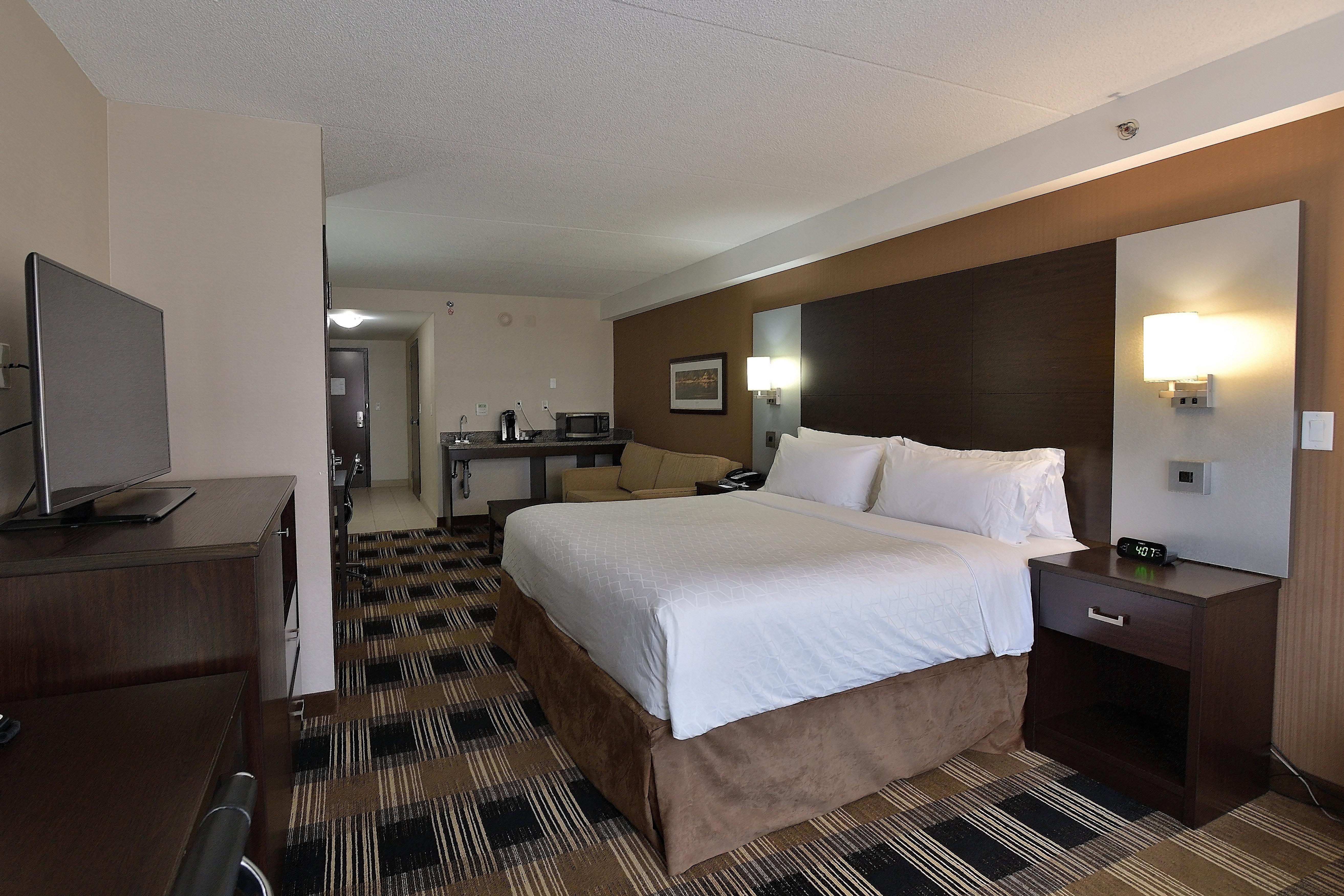 Holiday Inn Express & Suites Ottawa East-Orleans By Ihg Buitenkant foto