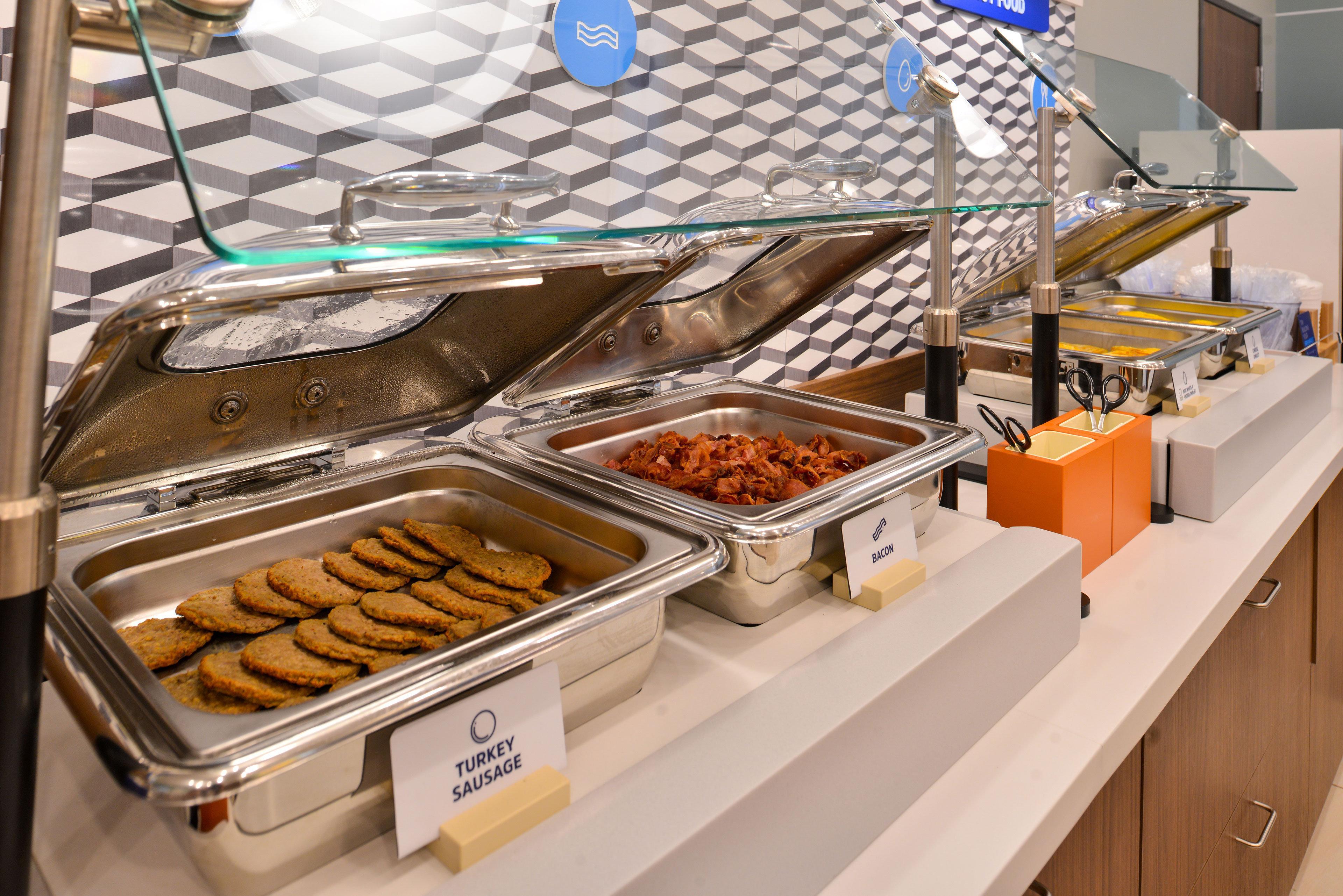 Holiday Inn Express & Suites Ottawa East-Orleans By Ihg Buitenkant foto