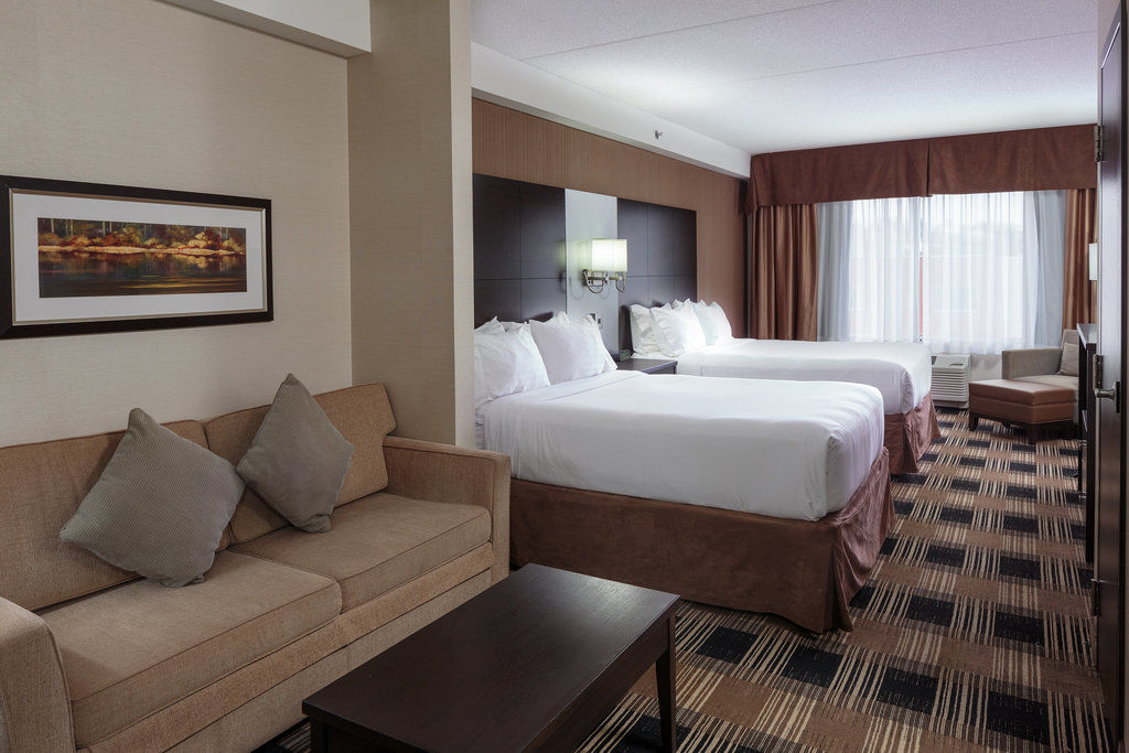 Holiday Inn Express & Suites Ottawa East-Orleans By Ihg Buitenkant foto