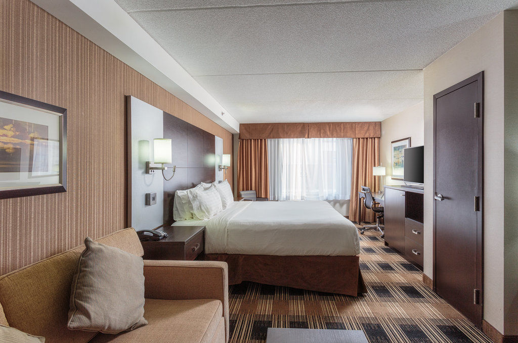 Holiday Inn Express & Suites Ottawa East-Orleans By Ihg Buitenkant foto